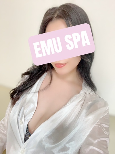 尾咲かなでさんの写真